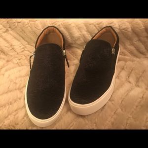 Suede Voltage black slip on shoes